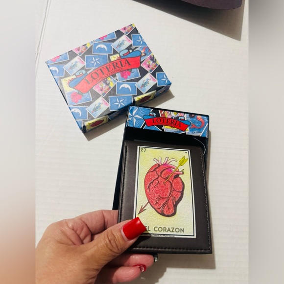 Lotería El Corazon men’s wallet BNWT - Picture 2 of 5
